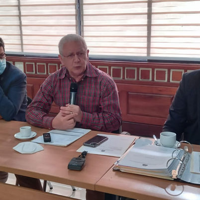 Diputados se reúnen con director del INDEX y tratan crear más oficinas en el exterior