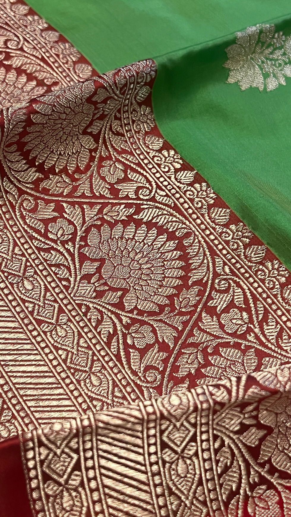 Monsoon Sindoor green Kadhua Banarasi saree with vermilion Kodiyal border