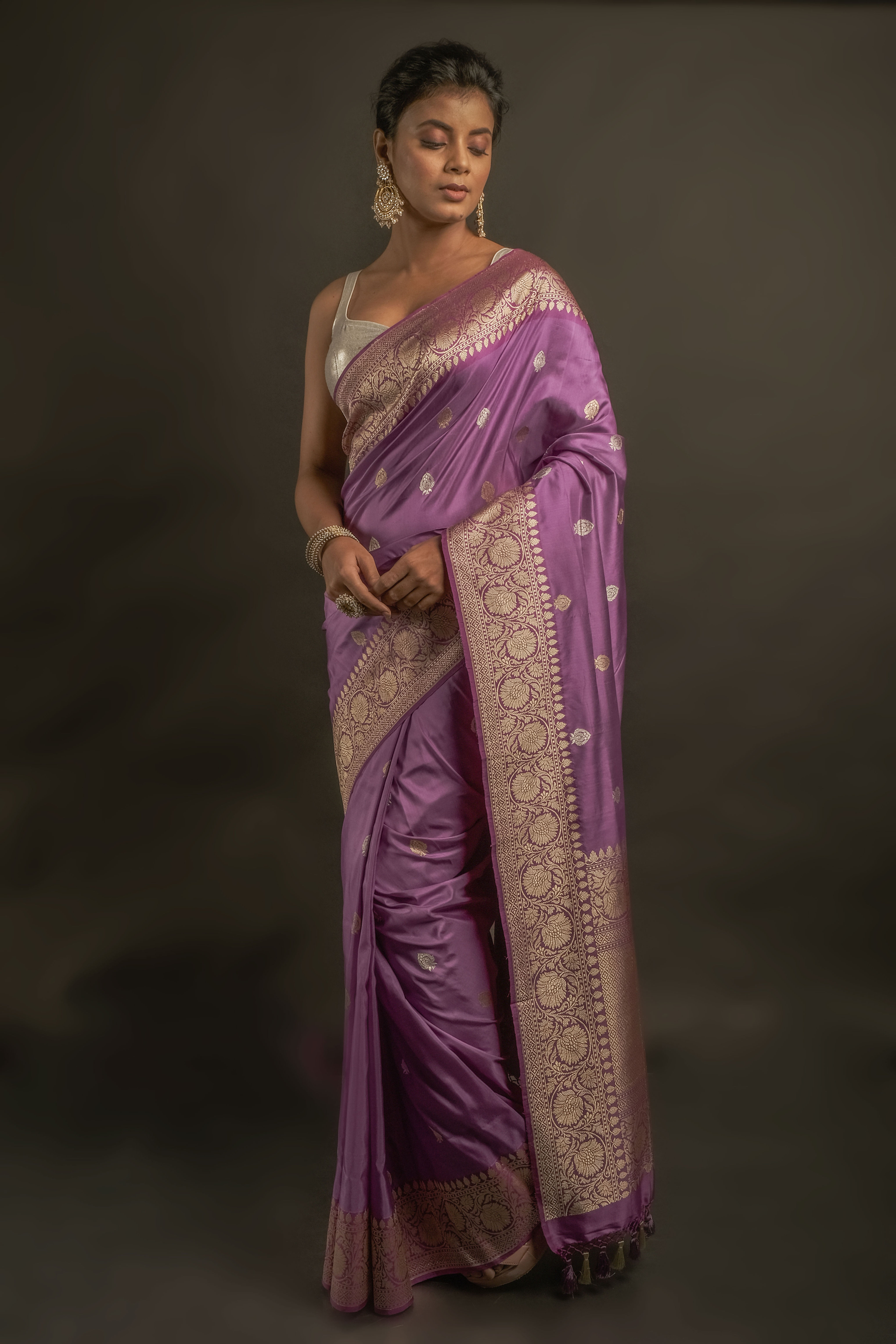 Lavender Katan Kadwa Woven Banarasi Saree