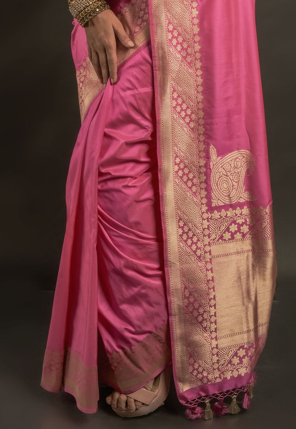 Thumbnail: Hot Pink Katan Banarasi Konia Saree