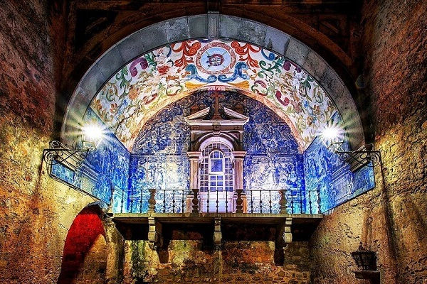 Obidos-monumento-interior.jpg