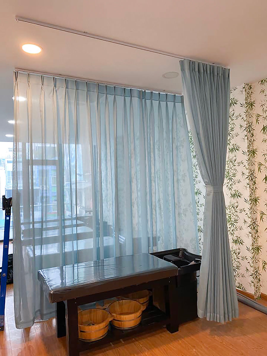 Rèm Spa hạ trần