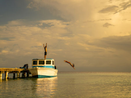 Take the Plunge: Enroll in the PADI Instructor Development Course