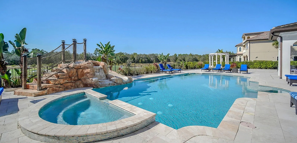 Space and Privacy: Why Vacation House Rentals are the Best Choice