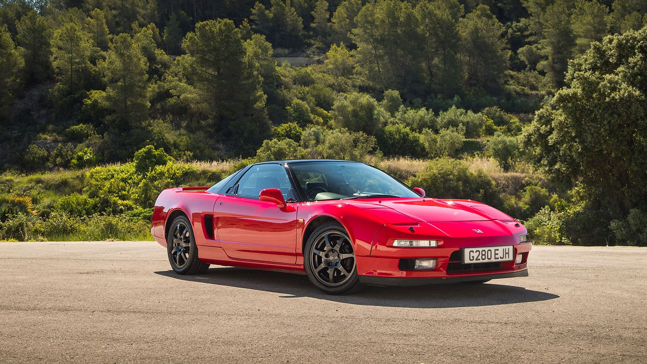Carequest Sàrl car broker Switzerland, Honda NSX in red