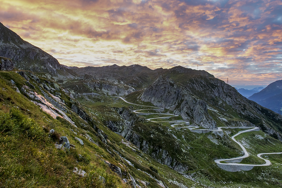 Carequest Automobilvermittler Schweiz, Gotthardpass