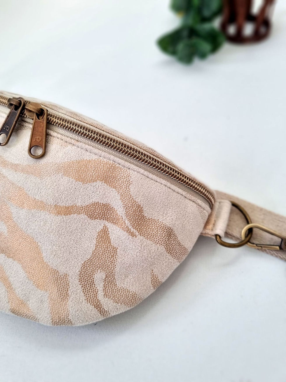 Miniaturbild: Bauchtasche LEO