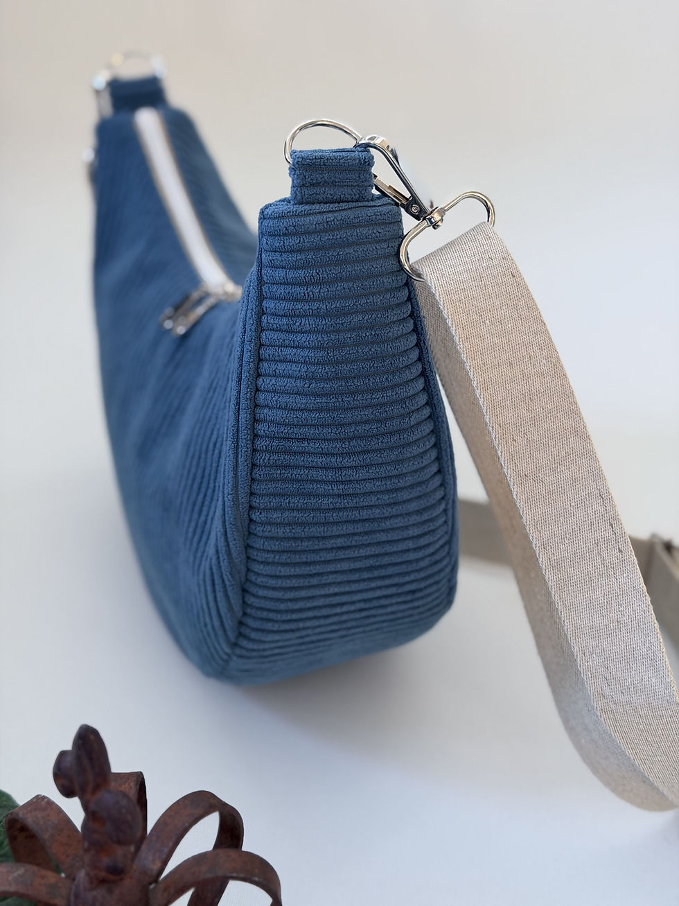 Miniaturbild: Bananentasche "BLAU"