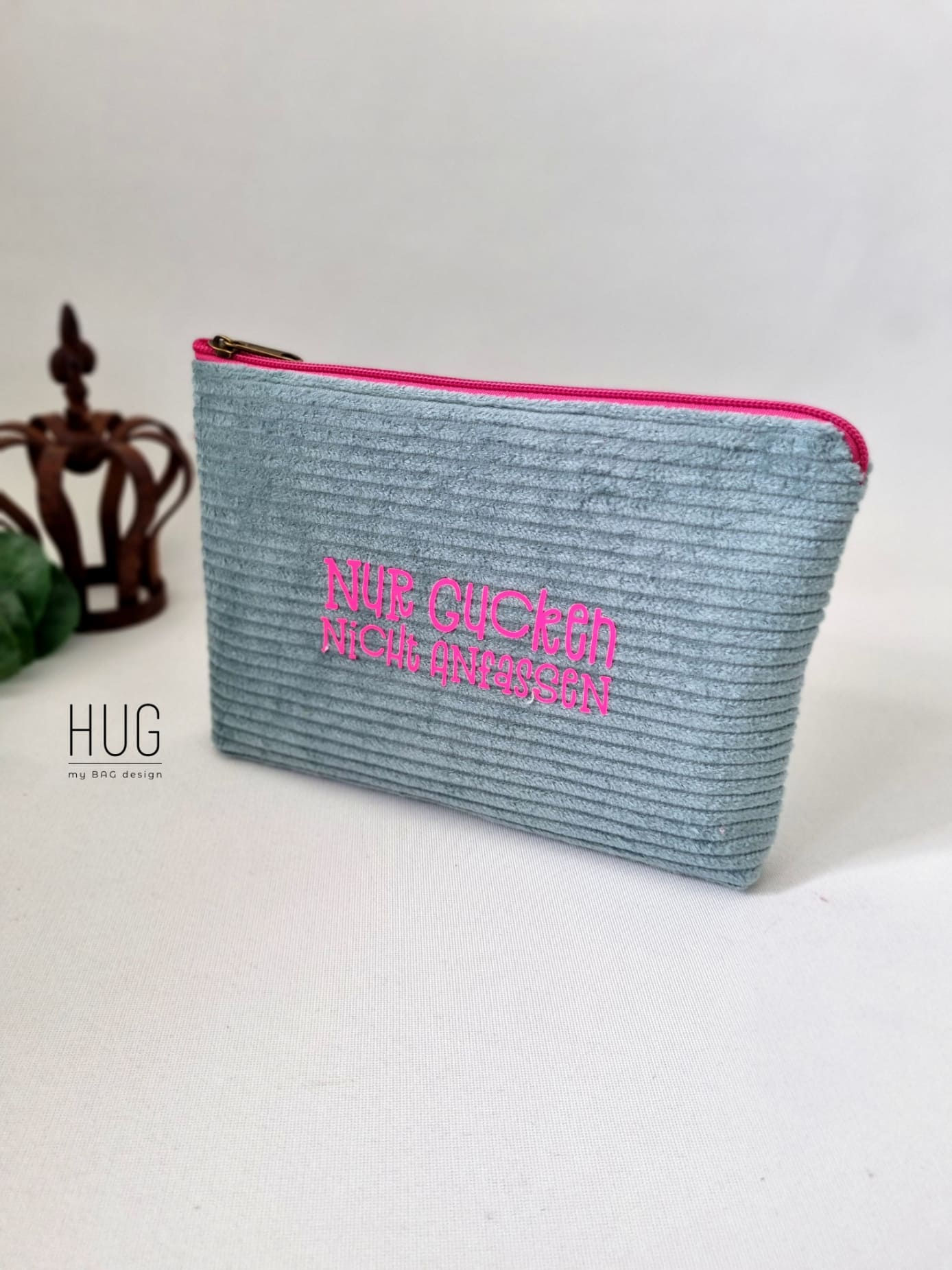Necessaire "NUR GUCKEN "