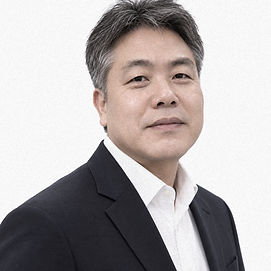 정용 부장_edited.jpg