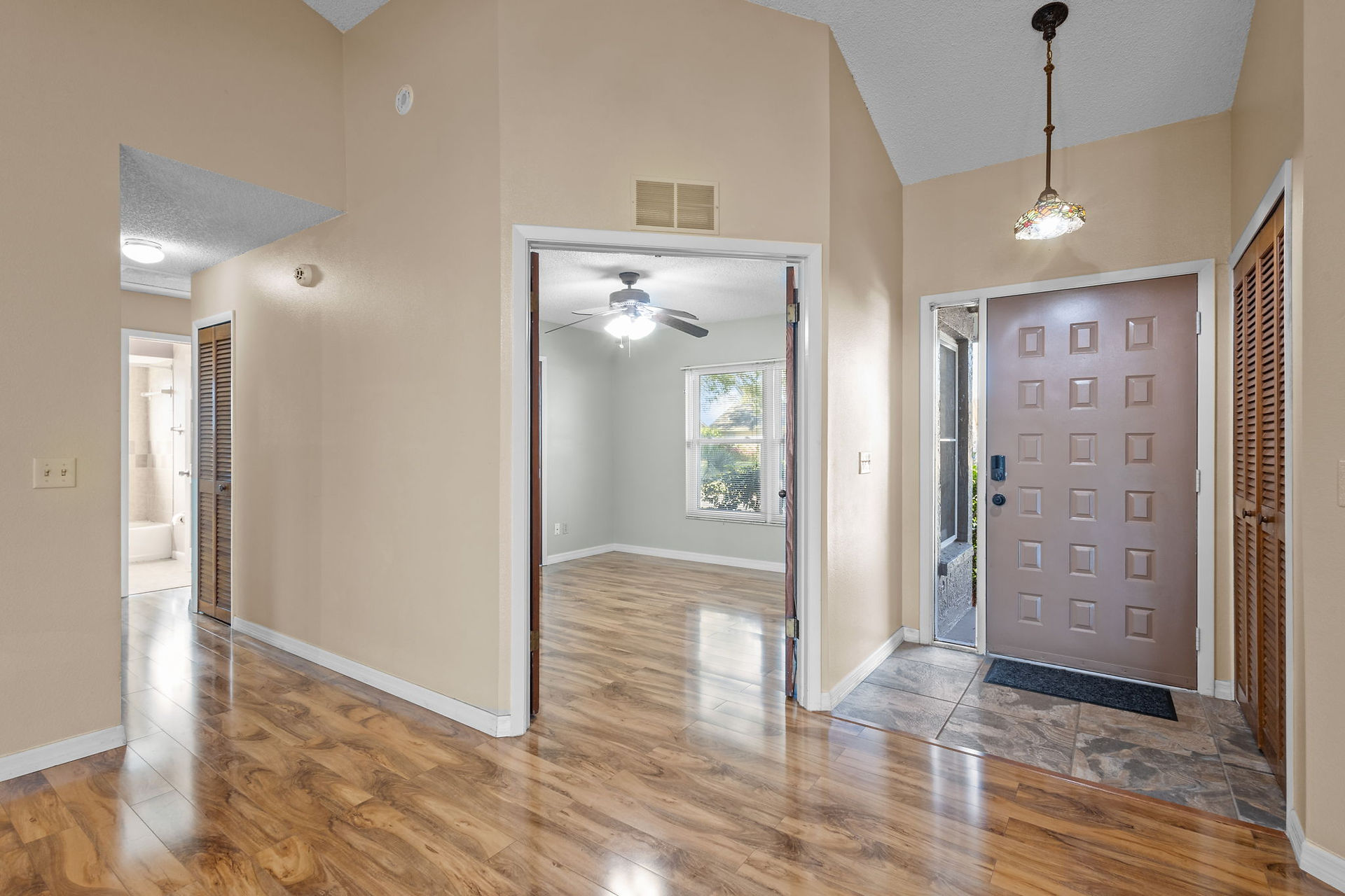 hallway of bedrooms by front door