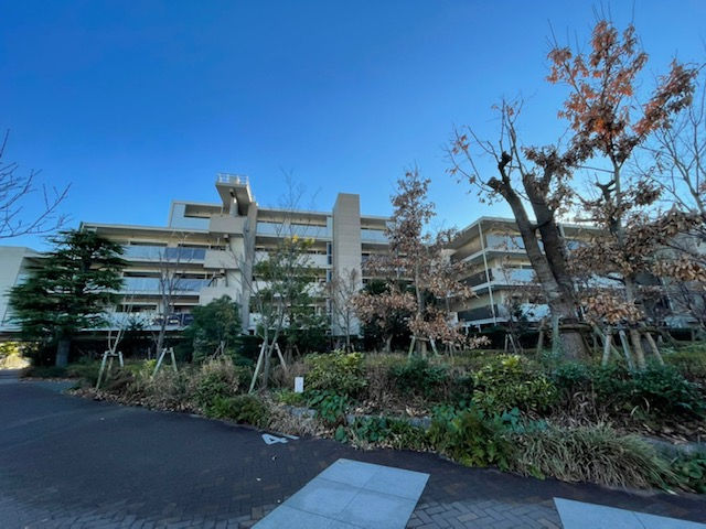 杉並区成田東 マンション植栽管理