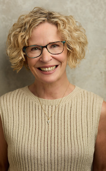 Bev-Mackenzie-001-web-size.jpg