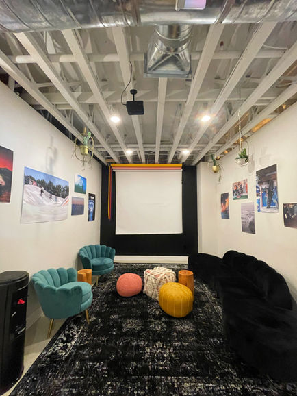 INK FACTORY BREWING / MEDIA ROOM