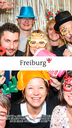 Fotobox mieten in Freiburg, Offenburg,
Hochzeit Fotobox
Fotobox mieten
Fotobox Emmendingen
Fotobox Lahr
Fotobox Hochzeit
Eventbox 
Hochzeit Freiburg
Fotobox Kenzingen
Günstige Fotobox
Kruu Fotobox
Abiball
Abiball Fotograf
Eventfotograf
Fotoautomat
Heiraten

