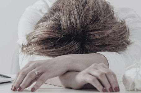 Quando a saúde mental paga o preço da dor: o impacto das dores crônicas na mente segundo a Medicina Tradicional Chinesa