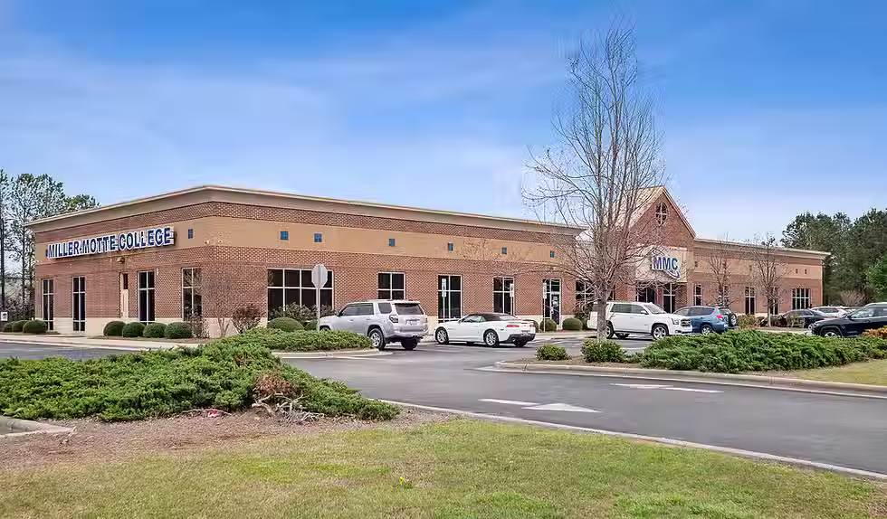 Commercial building for property management carolina beach.