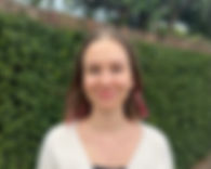 Oana Headshot_edited.jpg