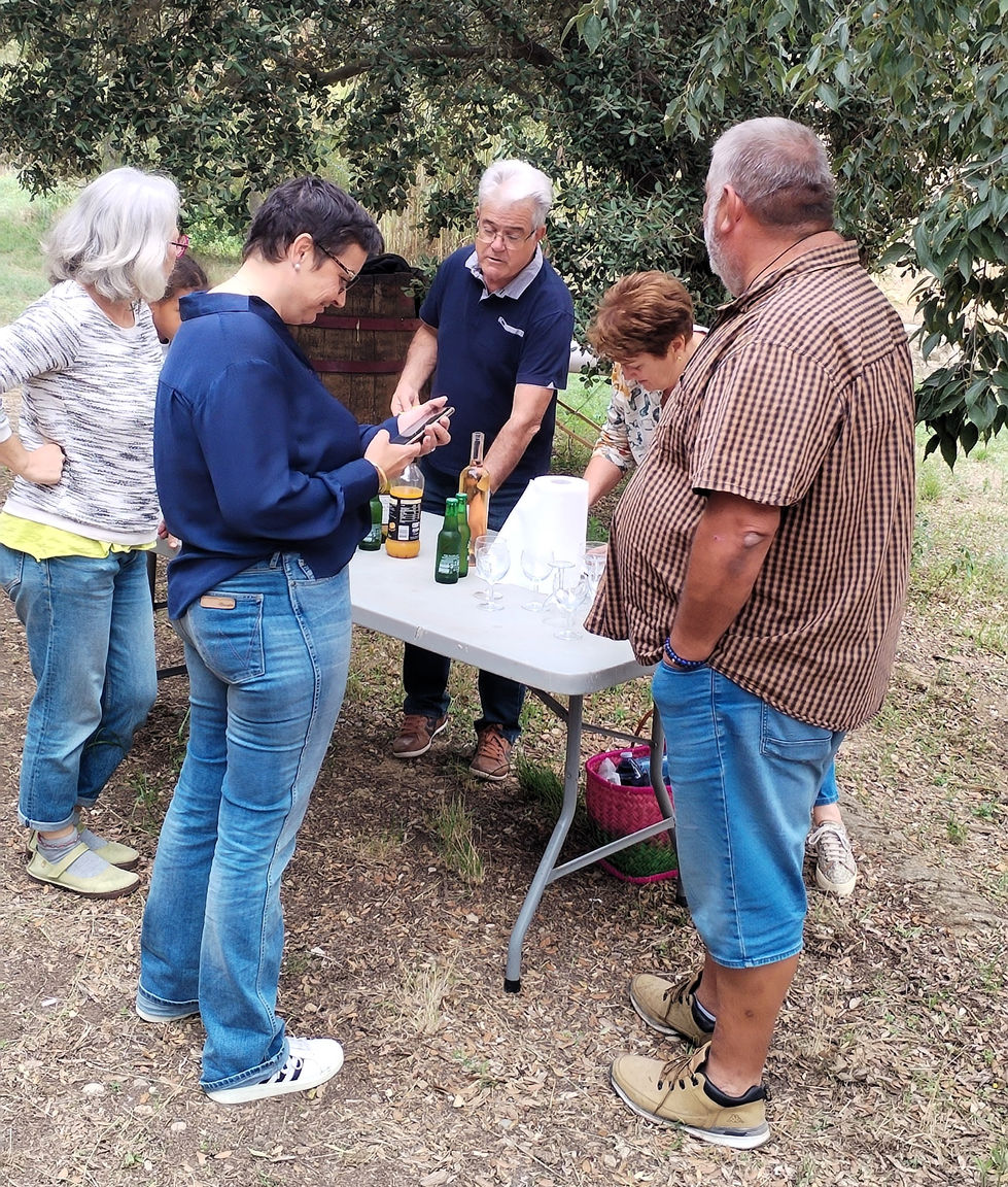 Partage du verre de l'amitié