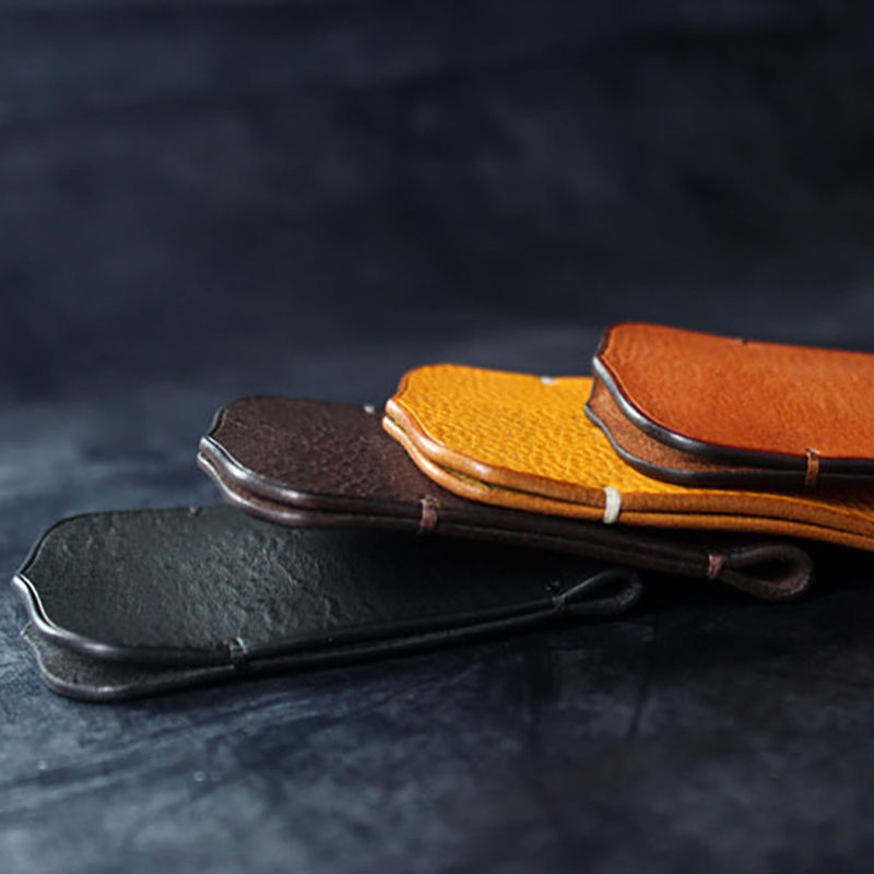 Thumbnail: Classic Unisex Key Holder With Pull Strap