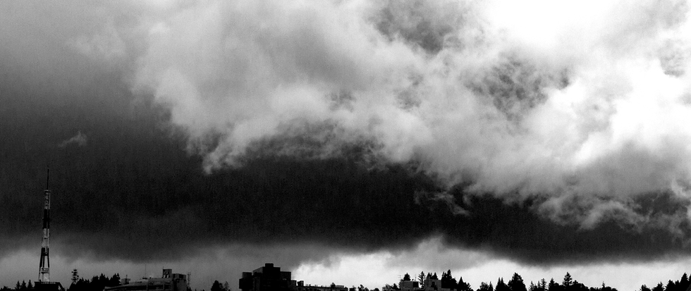 Black and white photo of a cloudy sky