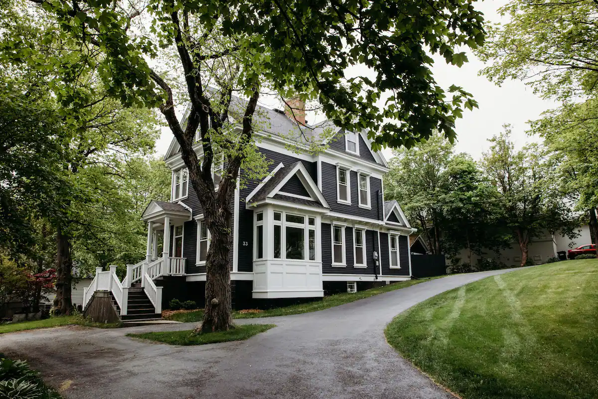 topsail house.webp