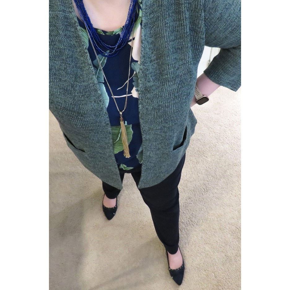 Plus size outfit idea for women over 40