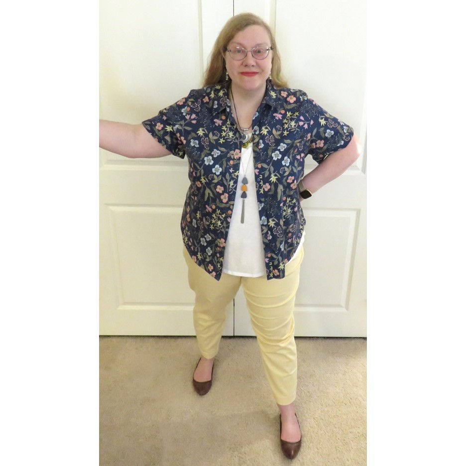 Plus size outfit idea for women over 40
