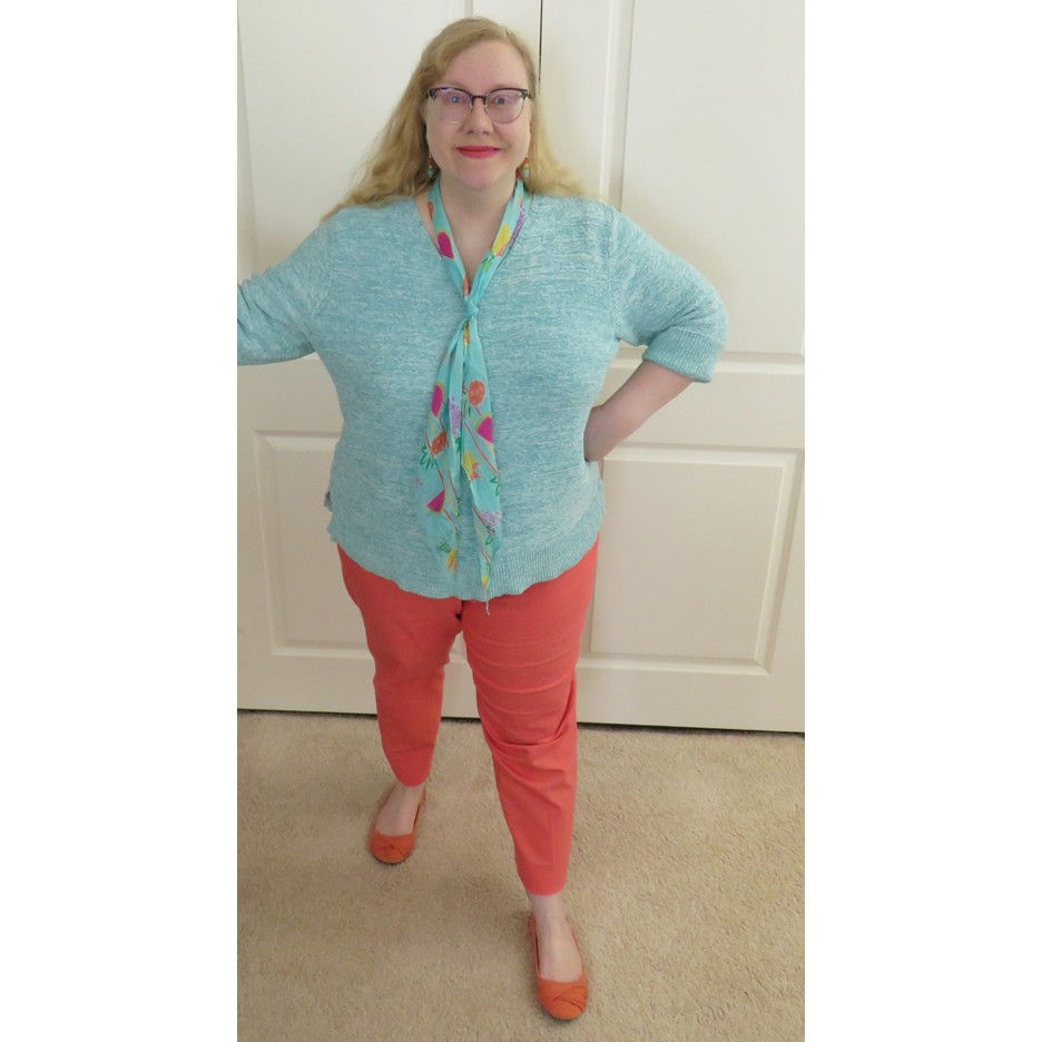 Plus size outfit idea for women over 40