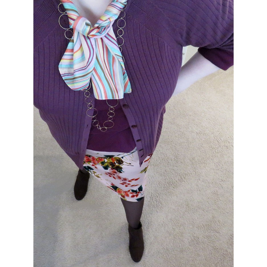 Plus size outfit idea for women over 40