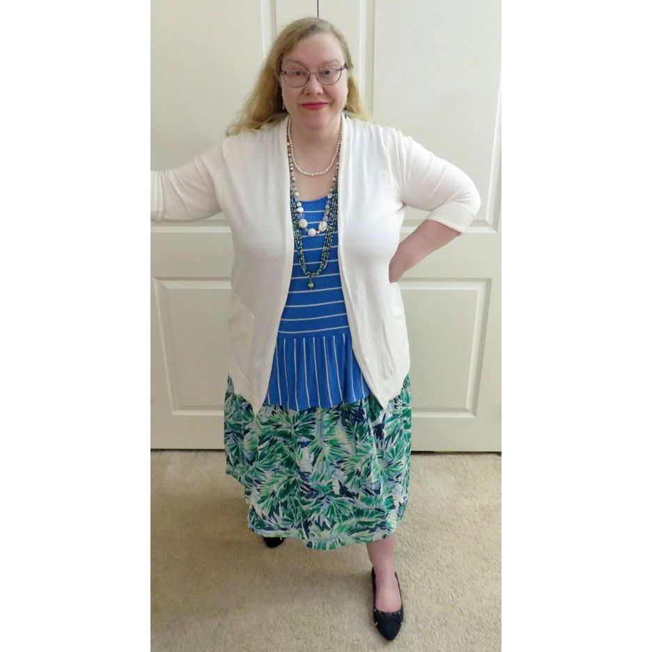 Plus size outfit idea for women over 40