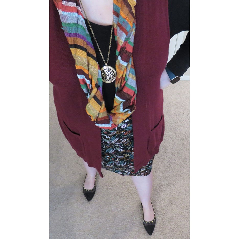 Brown T + brown jeans + olive cardigan + print scarf-Plus size outfit idea for women over 40