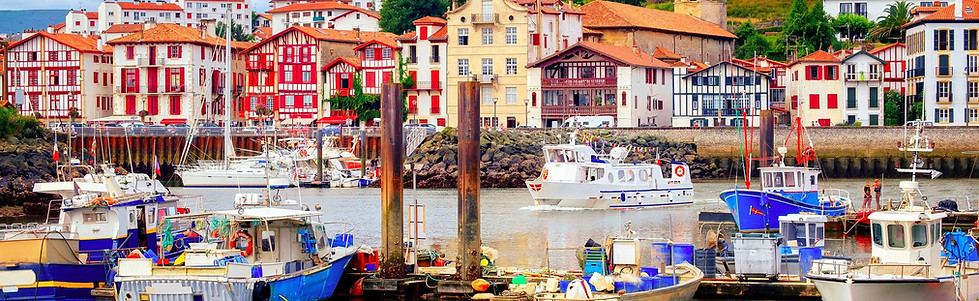 Saint Jean de Luz.hw5.jpg
