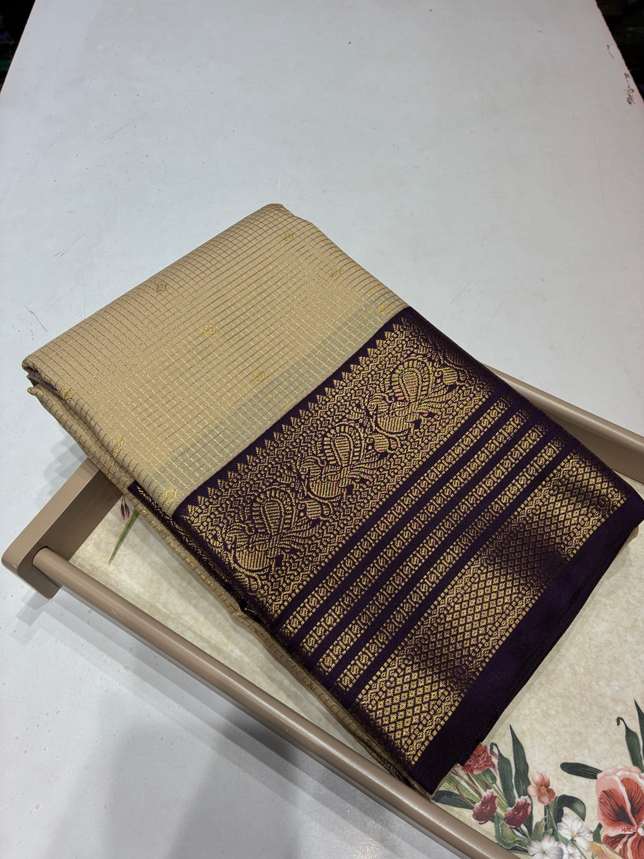 Vintage checks - Beige purple
