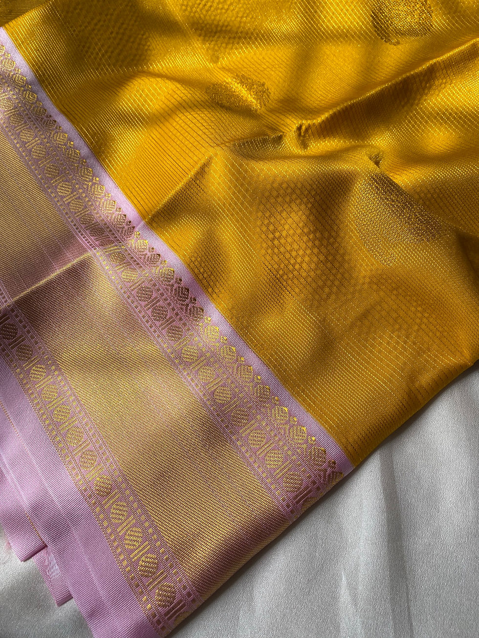 Thumbnail: Mango Symphony - Yellow soft pink