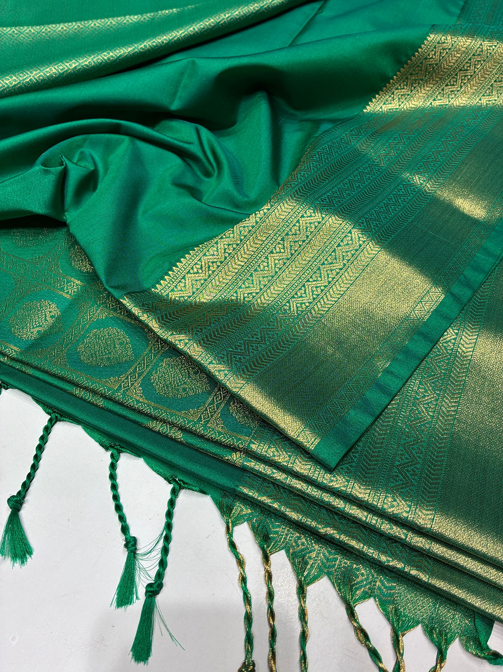Thumbnail: Peacock Green Self Muhurtham