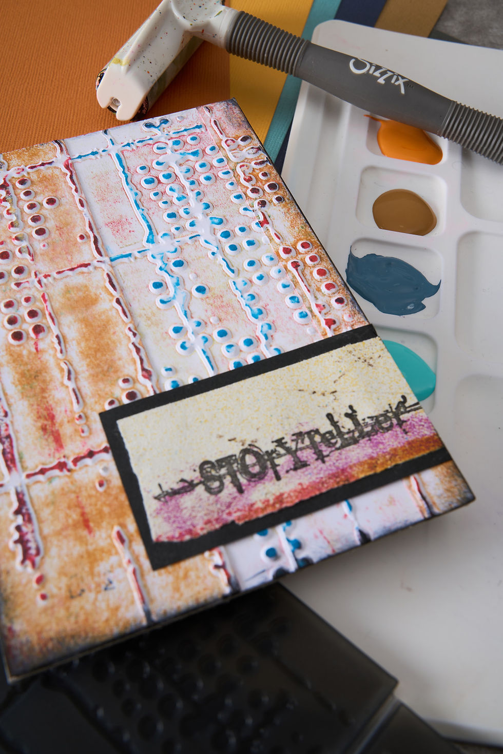 Thumbnail: Sizzix Multi-Level Embossing Folder Dot Matrix by Seth Apter-666904