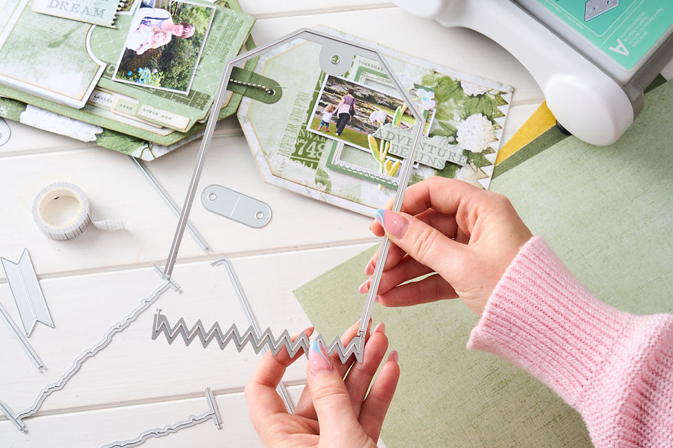 Thumbnail: Sizzix Thinlits 17PK Die Set Snap and Swap Large Tags by 49 and Market-666826