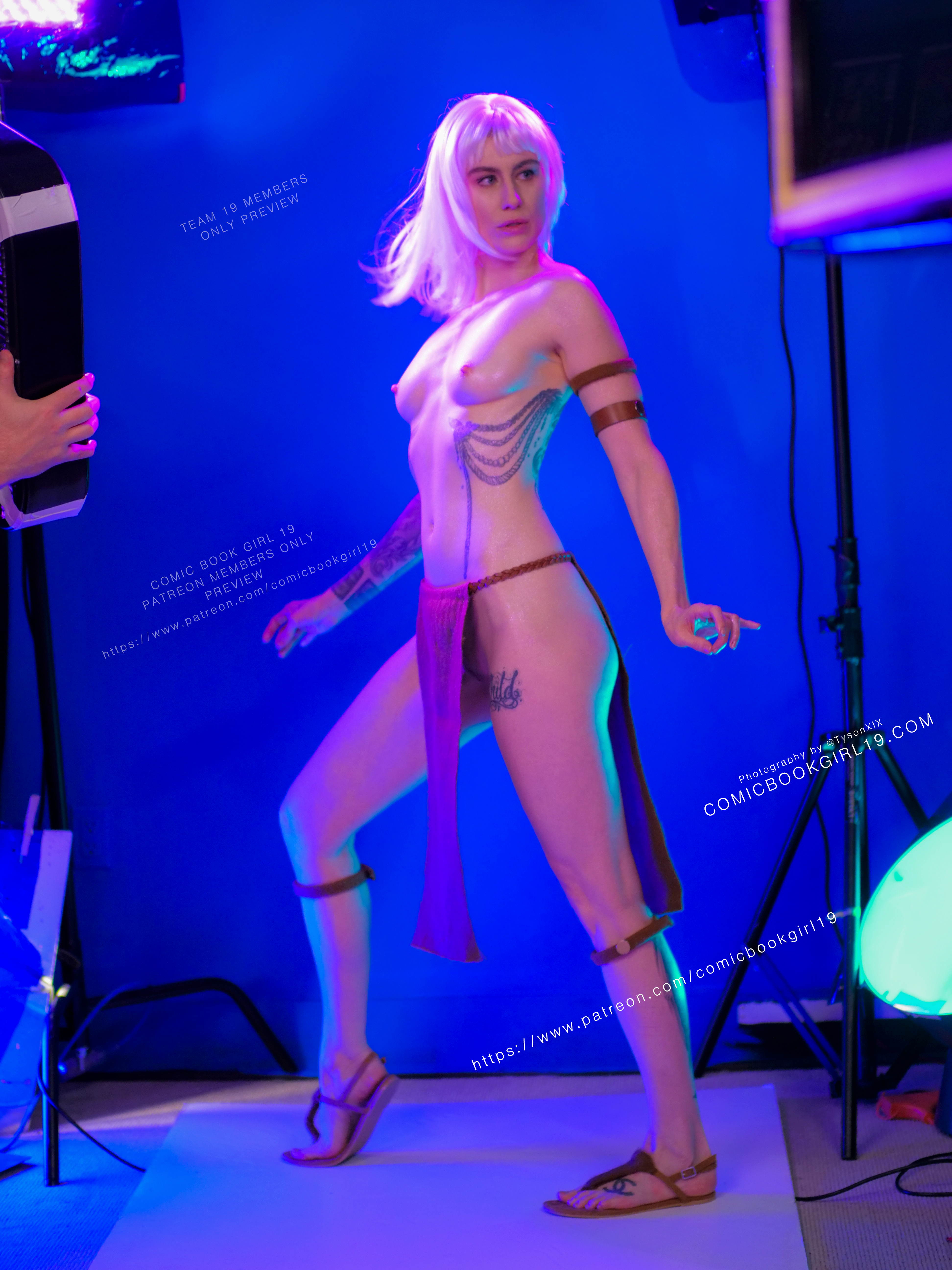 Comic Book Girl 19 Nude