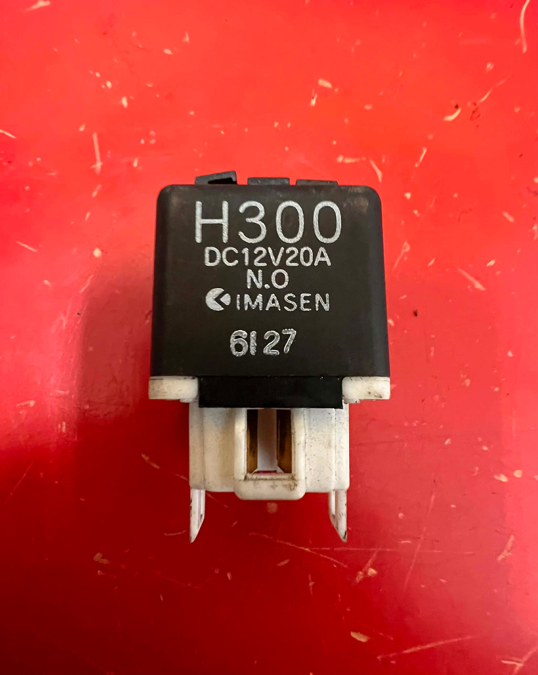 Mk1 Mx5 Headlight Relay (H300)