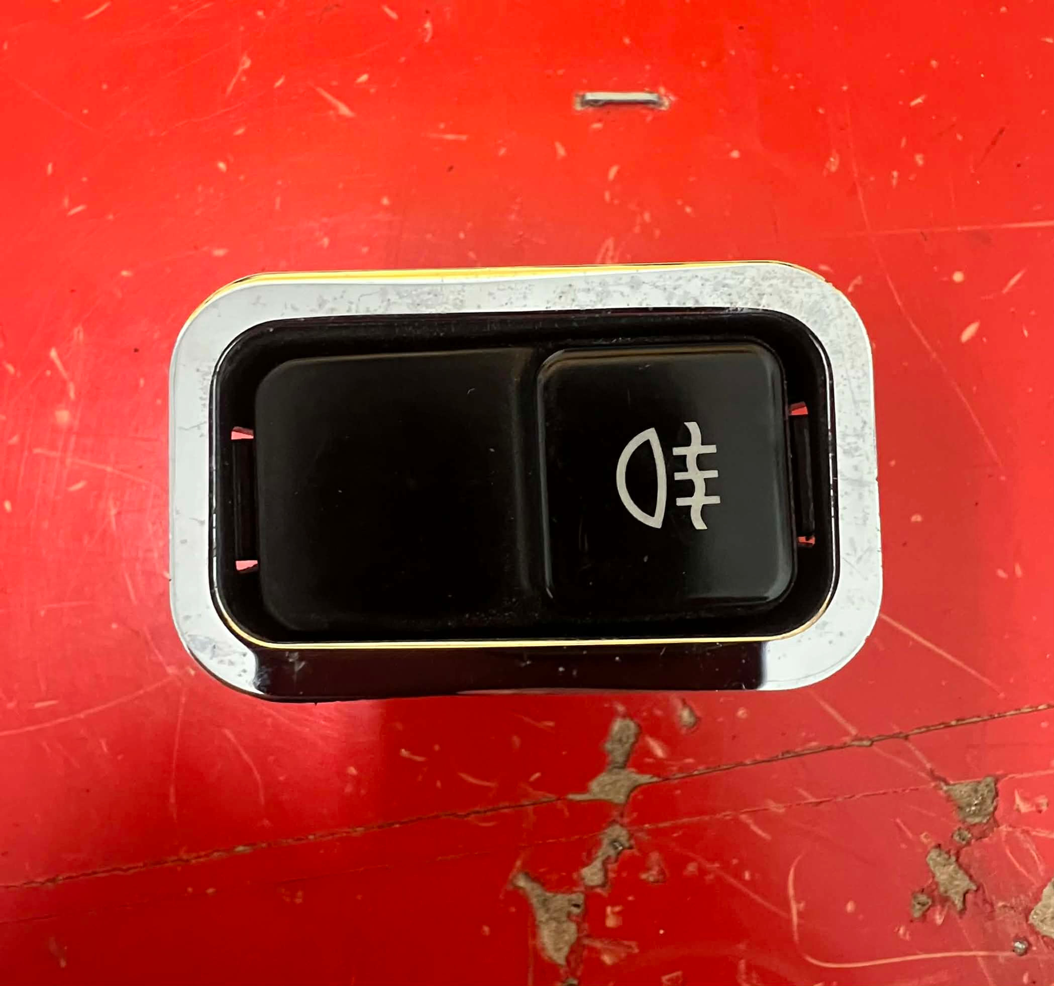 Mk1 Mx5 Rear Fog Light Switch (With Chrome Trim)