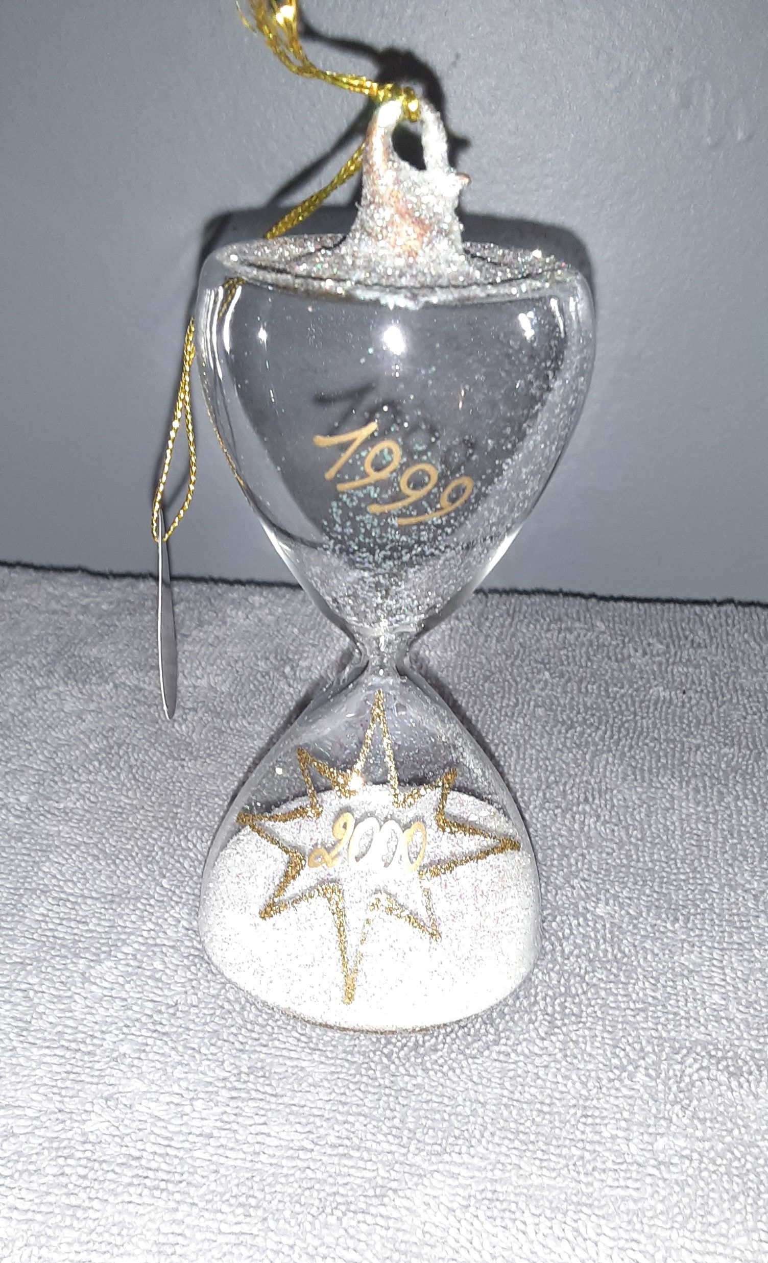 1999 Hourglass Ornament