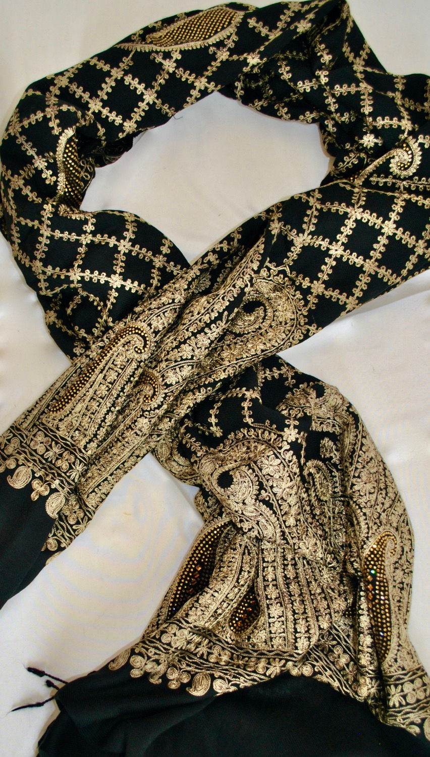 Thumbnail: Dazzling Golden Paisley Kashmir Scarf
