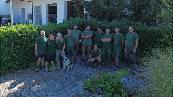 gruppenbild_NEU.png