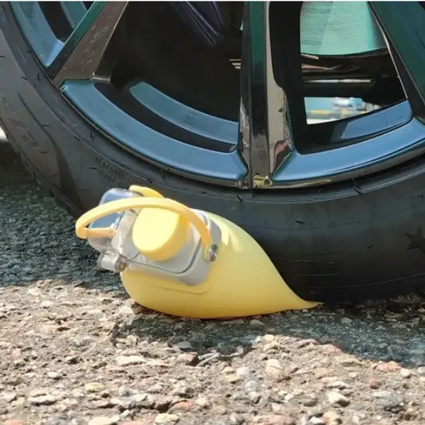 bottle-collapse.webp