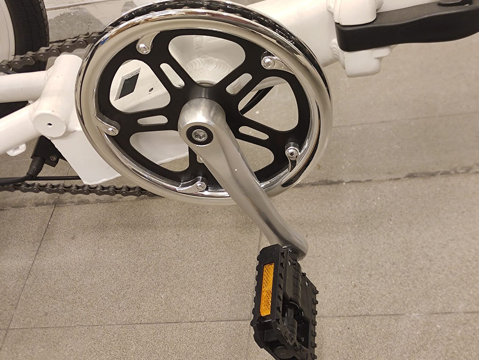 Thumbnail: תלת אופן ליברו (לא חשמלי) - דגם M355 - Redhead | הכי קל, הכי זריז, הכי בסטייל.