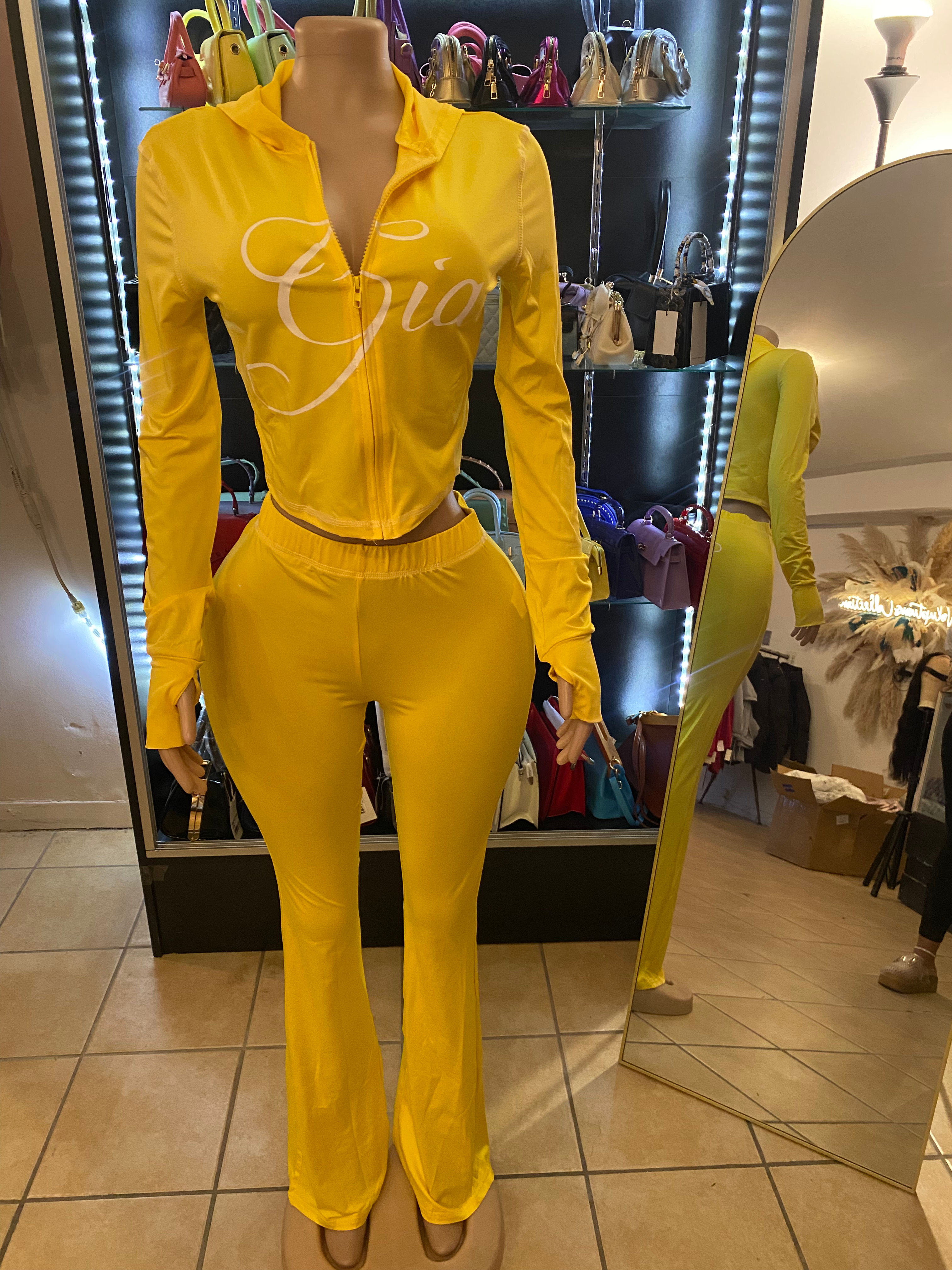Yellow Set