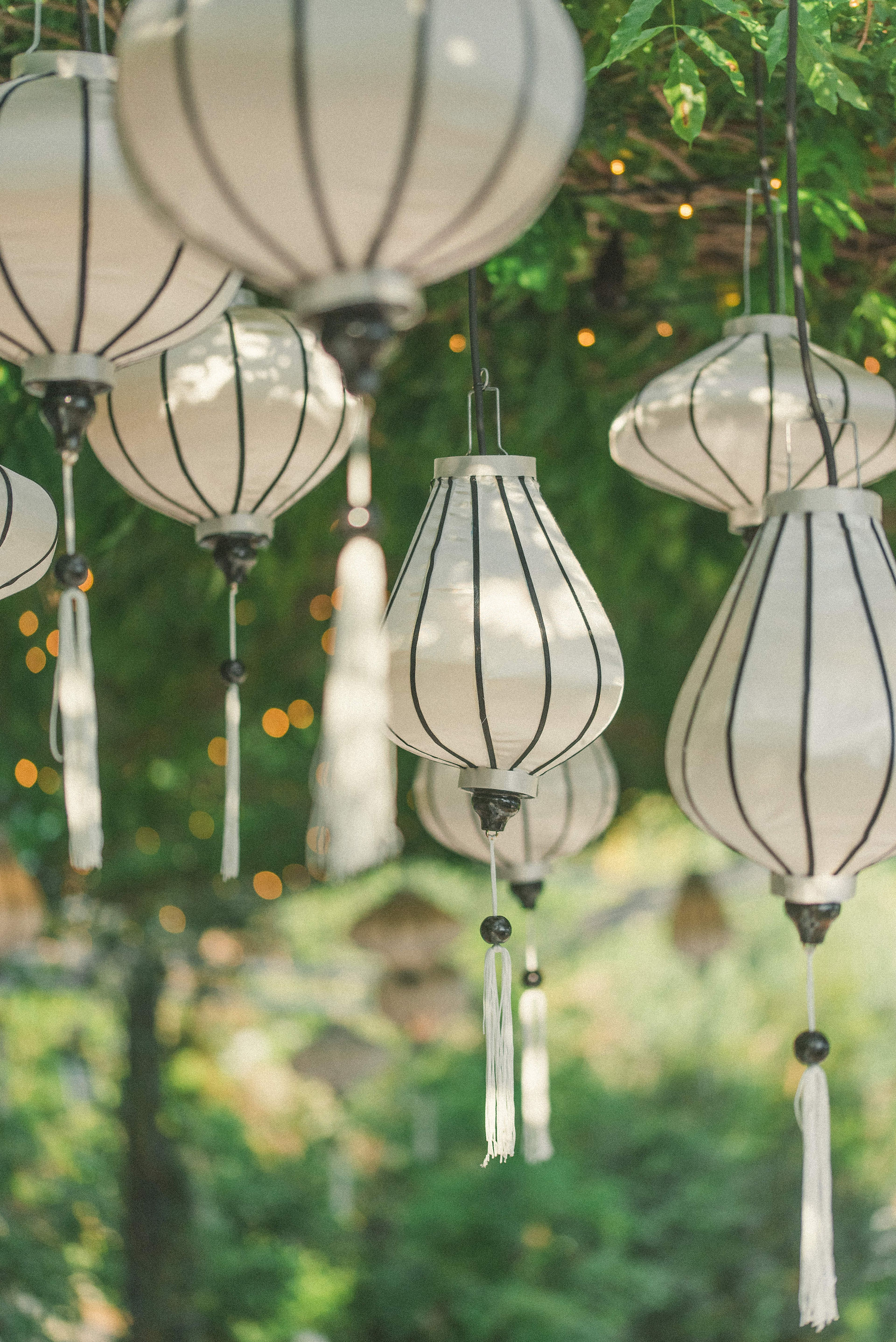 white chinese lanterns wedding