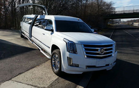 Navigating New York City with Elegance: The Perks of NYC Limo Services