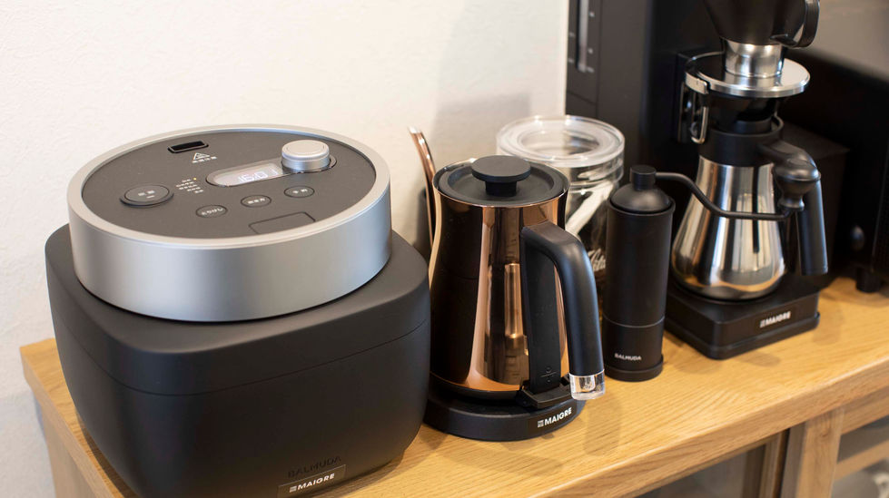 マイグレIKKI | バルミューダ/BALMUDA | テラス | ベランダ | デッキ | バルコニー | BBQ | キッチン | インテリア | 家電 | ポップインアラジン/popIn Aladdin | リファ/ReFa | 露天風呂 | サウナ | ロウリュ | 水風呂 | 大人数 | 自然 | 景色 | 大室山 | 小室山 | オーシャンビュー | ファミリー | カップル | 学生 | 卒業旅行 | 伊東 | 伊豆 | 静岡